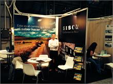 Dinamic Group - Dinamic Group Consulting, representando a Siscu ´Las Boutiques del Pollo´ todo un éxito en Biz Barcelona 2014