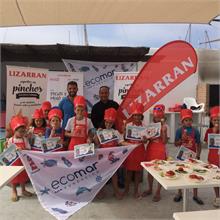 LIZARRAN - LIZARRAN y Ecomar reúnen en Marbella a más de 30 niños en su taller de ‘Pinchos y medio ambiente’
