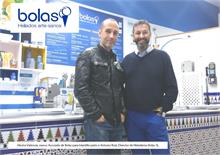 Bolas firma su tercera apertura este año.  Playa de Islantilla, Huelva.  