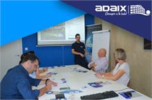 Los compañeros de Zaragoza y Terrassa han estado en las oficinas centrales de Adaix para completar su formación Los compañeros de Zaragoza y Terrassa han estado en las oficinas centrales de Adaix para completar su formación