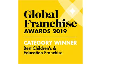 HELEN DORON ENGLISH - Helen Doron recibe el premio a la Mejor Franquicia para Niños y Educación de 2019