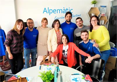 Alpematic, la franquicia experta en marketing olfativo y neutralización de malos olores cierra el año 2019 con 5 nuevas aperturas y la inauguración de una tienda física en Barcelona. Alpematic, la franquicia experta en marketing olfativo y neutralización de malos olores cierra el año 2019 con 5 nuevas aperturas y la inauguración de una tienda física en Barcelona.
