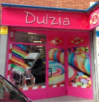 DULZIA Mucho más que CHUCHES y COSAS DULZIA Mucho más que CHUCHES y COSAS